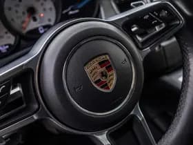 Porsche Macan thumbnail 50