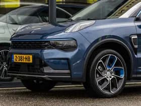 Lynk & Co 01 1.5 thumbnail 11