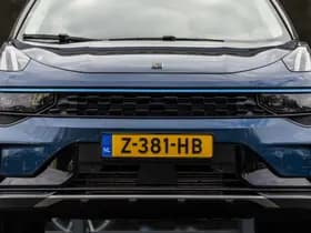 Lynk & Co 01 1.5 thumbnail 3