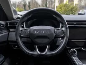 Lynk & Co 01 1.5 thumbnail 22