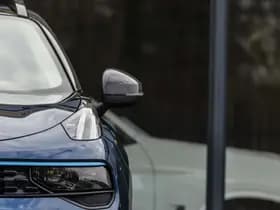 Lynk & Co 01 1.5 thumbnail 4