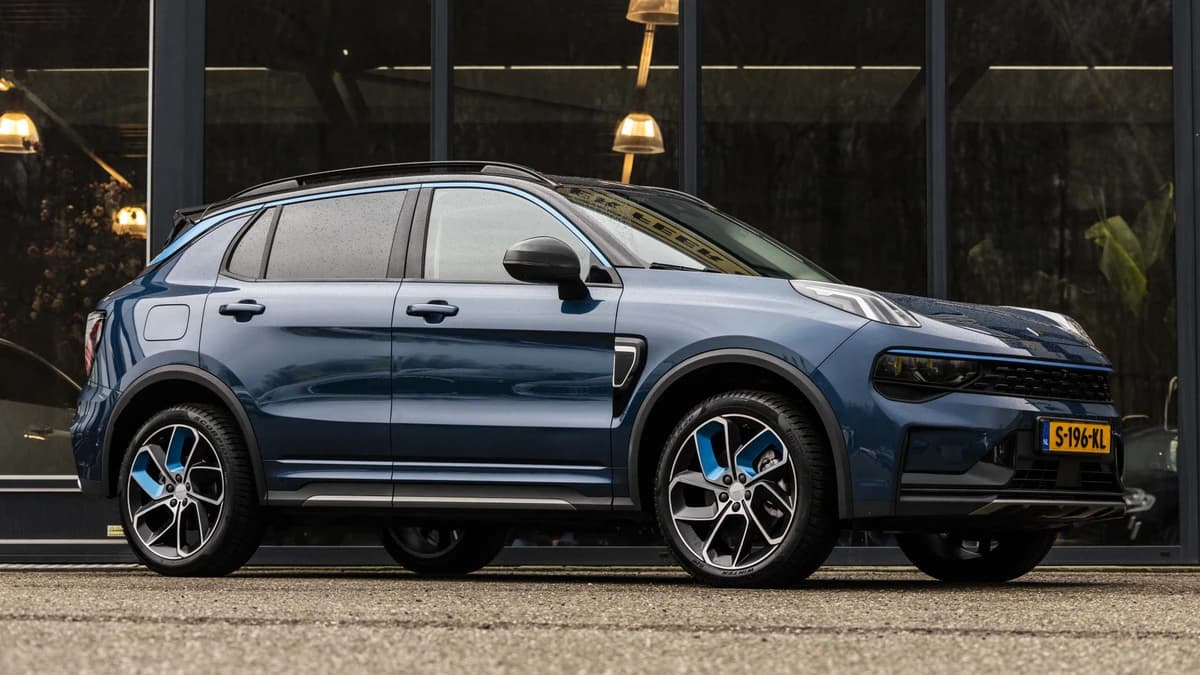 Lynk & Co 01 1.5 — foto 1