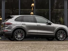 Porsche Cayenne 3.0 S E-Hybrid thumbnail 5
