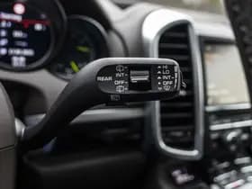 Porsche Cayenne 3.0 S E-Hybrid thumbnail 45