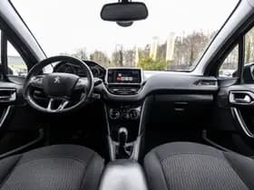 Peugeot 208 1.2 PureTech Signature thumbnail 17