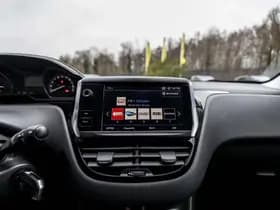 Peugeot 208 1.2 PureTech Signature thumbnail 31