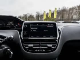 Peugeot 208 1.2 PureTech Signature thumbnail 33