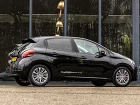 Peugeot 208 1.2 PureTech Signature thumbnail 5