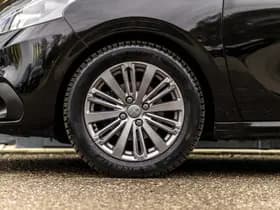 Peugeot 208 1.2 PureTech Signature thumbnail 9