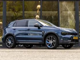 Lynk & Co 01 thumbnail 2