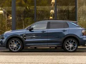 Lynk & Co 01 thumbnail 4