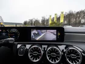 Mercedes-Benz CLA 250 e AMG Line thumbnail 36