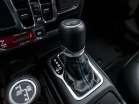 Jeep Wrangler thumbnail 32