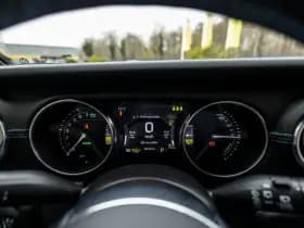 Jeep Wrangler thumbnail 35