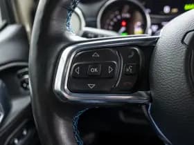 Jeep Wrangler thumbnail 36