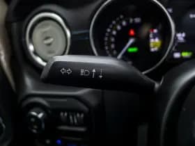 Jeep Wrangler thumbnail 38