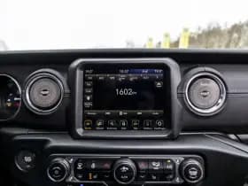 Jeep Wrangler thumbnail 43