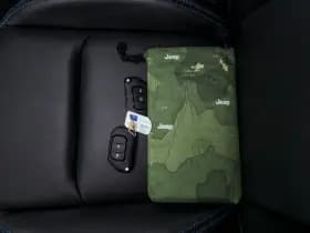 Jeep Wrangler thumbnail 47