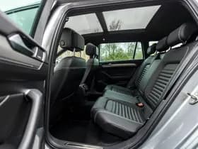 Volkswagen Passat Variant 2.0 TSI R-Line Business + panoramadak thumbnail 16