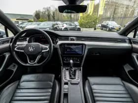 Volkswagen Passat Variant 2.0 TSI R-Line Business + panoramadak thumbnail 18