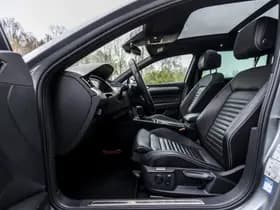 Volkswagen Passat Variant 2.0 TSI R-Line Business + panoramadak thumbnail 22