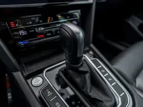 Volkswagen Passat Variant 2.0 TSI R-Line Business + panoramadak thumbnail 29