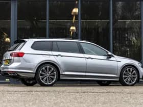 Volkswagen Passat Variant 2.0 TSI R-Line Business + panoramadak thumbnail 5