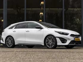 Kia ProCeed thumbnail 2