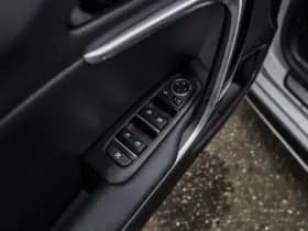 Kia ProCeed thumbnail 25