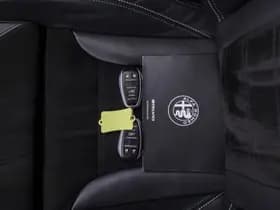 Alfa Romeo Stelvio thumbnail 51