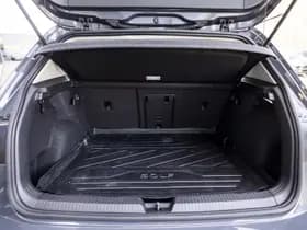 Volkswagen Golf thumbnail 13