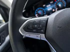 Volkswagen Golf thumbnail 29