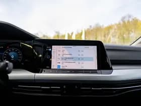 Volkswagen Golf thumbnail 33