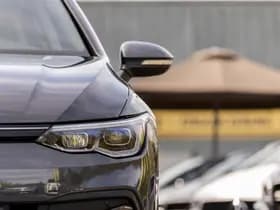 Volkswagen Golf thumbnail 9