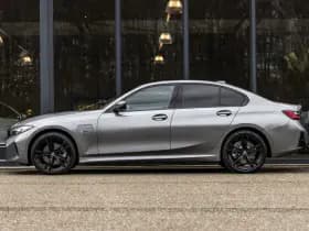 BMW 3-Serie thumbnail 9