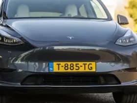 Tesla Model Y thumbnail 13