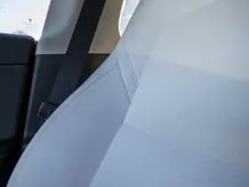 Tesla Model Y thumbnail 27