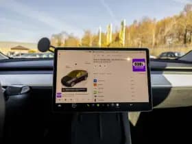 Tesla Model Y thumbnail 37