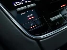 Porsche Panamera thumbnail 26