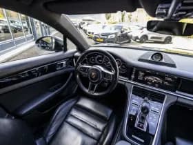 Porsche Panamera thumbnail 34