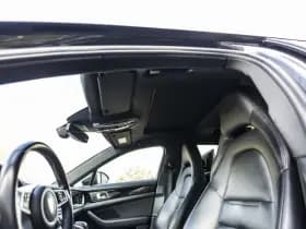 Porsche Panamera thumbnail 44