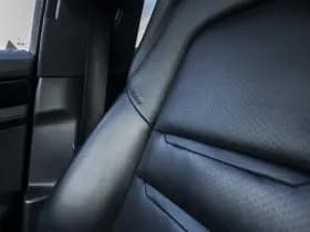 Porsche Panamera thumbnail 45