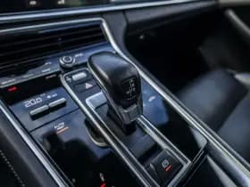 Porsche Panamera thumbnail 47