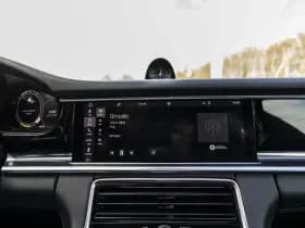 Porsche Panamera thumbnail 50