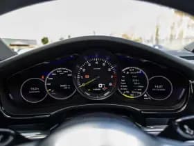 Porsche Panamera thumbnail 58