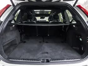 Volvo XC90 2.0 T8 Twin Engine AWD Inscription 7p Intro Edit. thumbnail 13