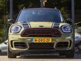MINI Countryman Mini 2.0 John Cooper Works ALL4 Chili thumbnail 2