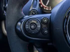 MINI Countryman Mini 2.0 John Cooper Works ALL4 Chili thumbnail 30