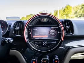 MINI Countryman Mini 2.0 John Cooper Works ALL4 Chili thumbnail 35