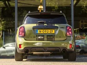 MINI Countryman Mini 2.0 John Cooper Works ALL4 Chili thumbnail 6